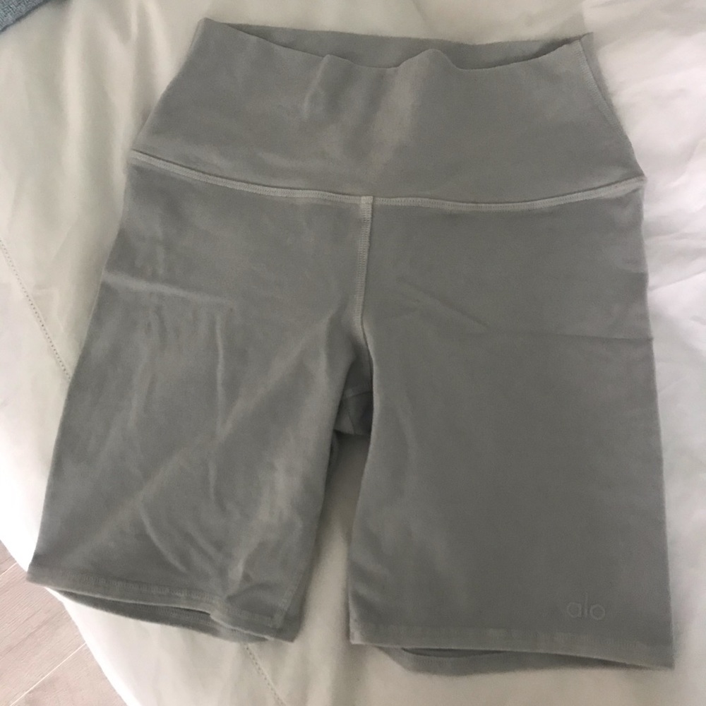 Alo yoga biker short